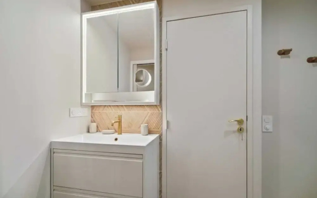 Chic 2br/4p Apartment - Saint-tropez Lices