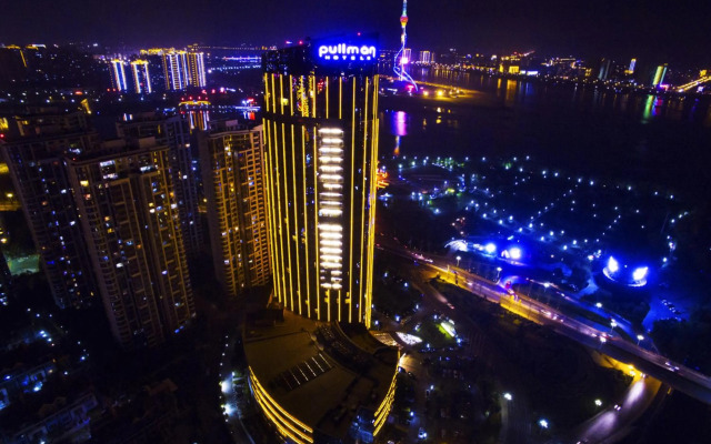 Pullman Linyi Lushang