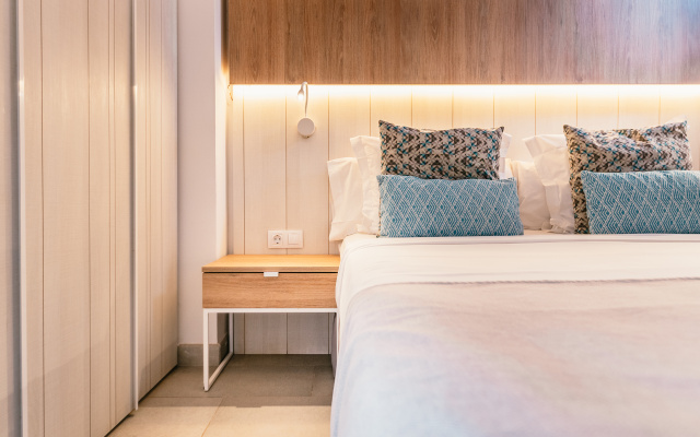 Отель BLUESEA Alyssa Suite