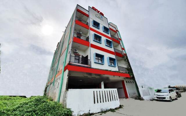 HER Mandiri Guest House by OYO Rooms