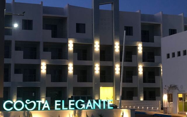 Costa Elegante Hotel & Suites
