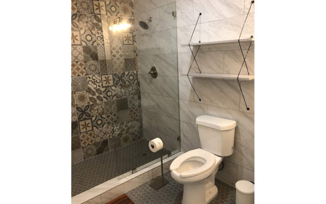 Deep Ellum Hostel