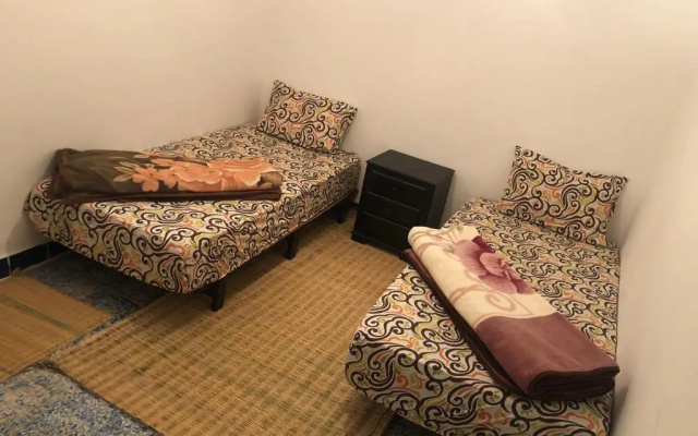 Surf and Skate hostel taghazout