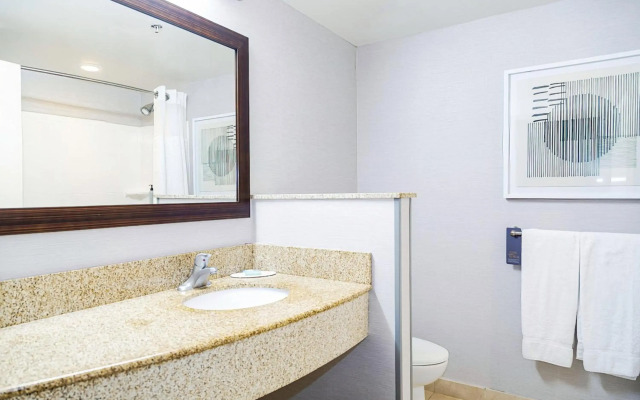 Courtyard by Marriott Biloxi North/D'Iberville