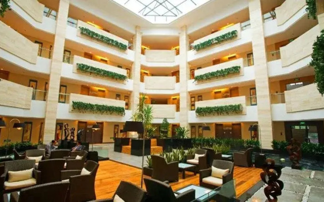 Ban Shan Hotel - Yichang