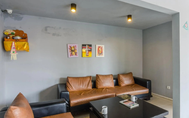 OYO 2854 COZY B&B Seminyak