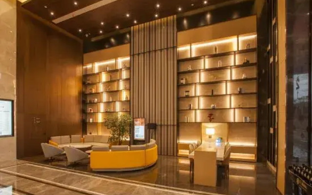 Huatian Selected Hotel