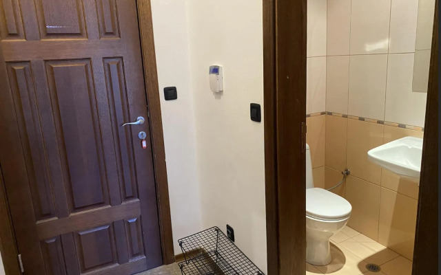 2 BR apartment next to Gondola Ski Lift