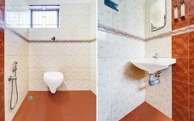 OYO Flagship 75052 Kuku Residency