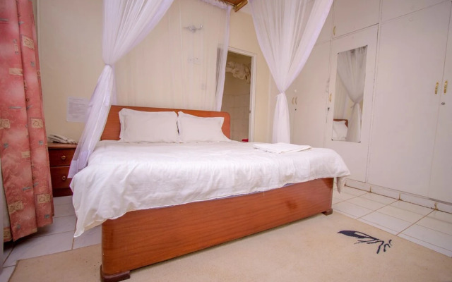Ivys Inn Guest House