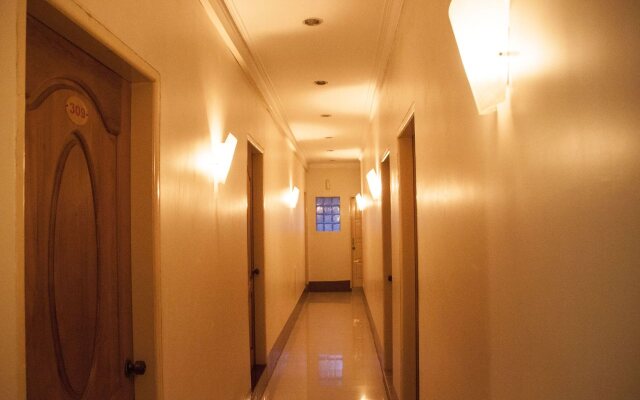 Fame Hotel Yangon