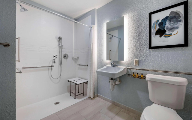 Best Western Plus Orlando East- UCF Area
