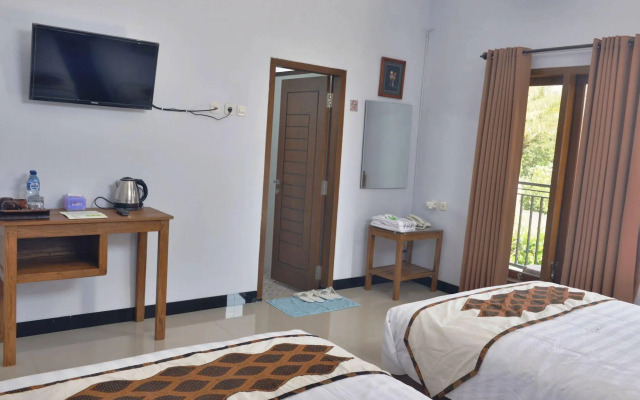 Malang Hill Gallery & Homestay