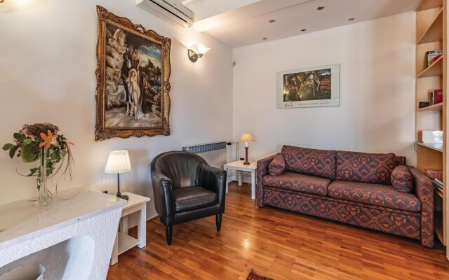 Awesome Home in Premantura With Wifi and 5 Bedrooms