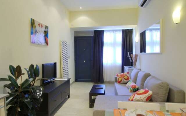 HOMEnFUN Camp Nou Stadium Apartment