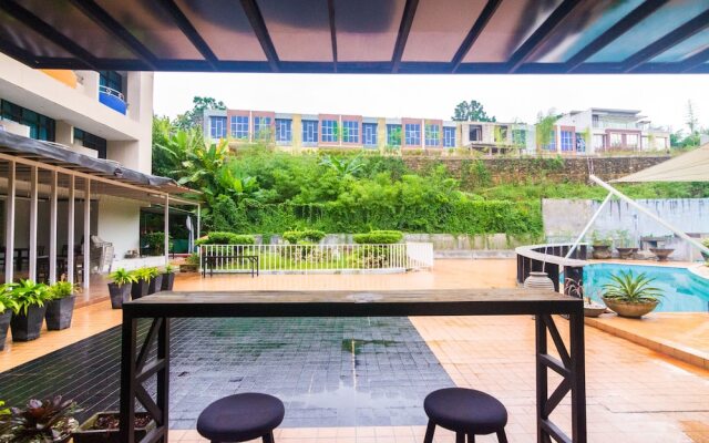 Holly Sentosa Hotel by OYO Rooms