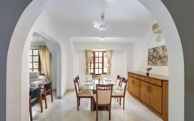 Casa Bianca by Red Olivenr Taj MG Roadpvt Garden