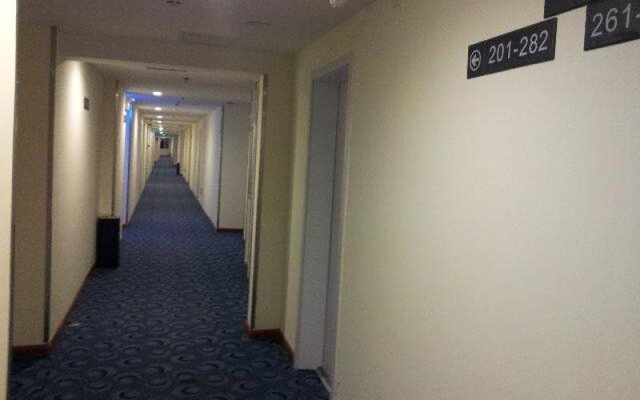 7Days Inn Yantai Fuhai Road