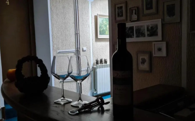 Guest House Tiha noć