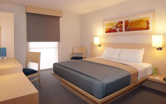 City Express Saltillo Sur