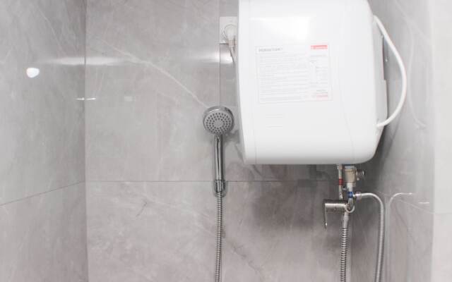 Fancy And Nice Studio Apartment At Sayana Bekasi