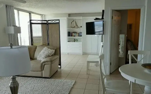 Islander East Condominiums