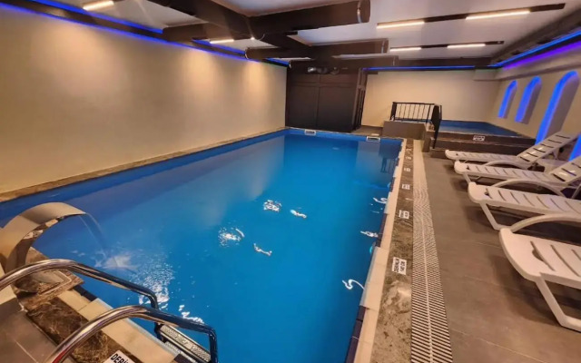 Sera Lake Center Hotel