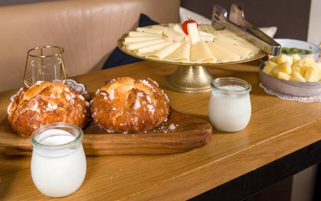 Piazza Heritage Hotel