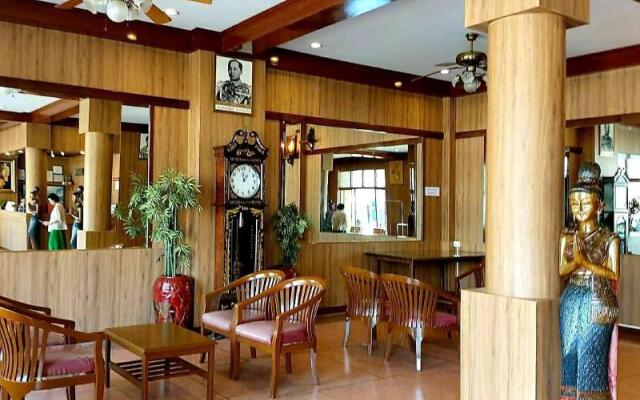 Suriwong Chumphon Hotel