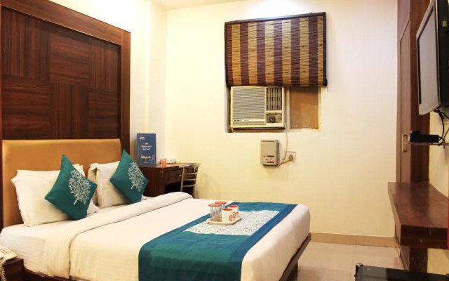 Oyo 2373 Hotel D Inn