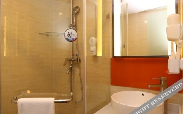 7 Days Premium Chengdu Chunxi Road Qingshiqiao