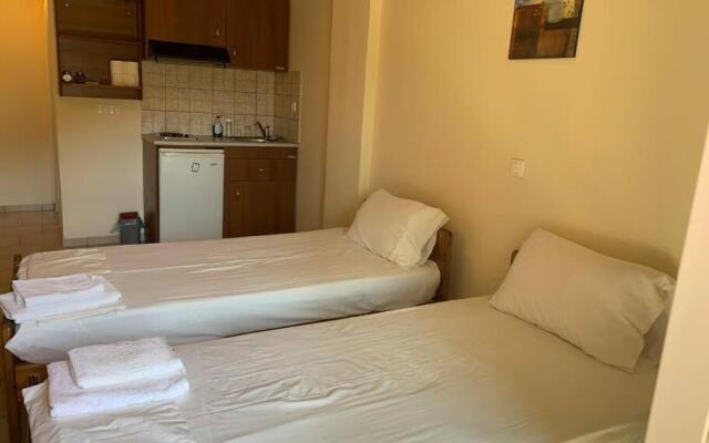 Despina Studios 4 beds with loft and kitchenette # 8