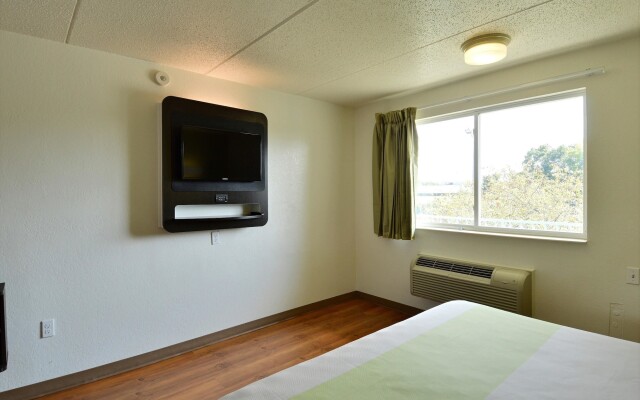 Motel 6 Boston - Danvers