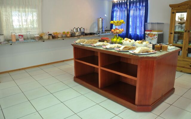 Blue Star Hotel