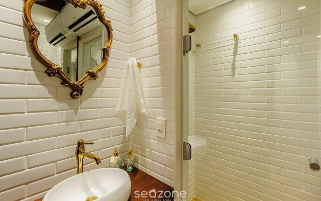 Belíssimo apto no centro Gramado-RS LAR0406