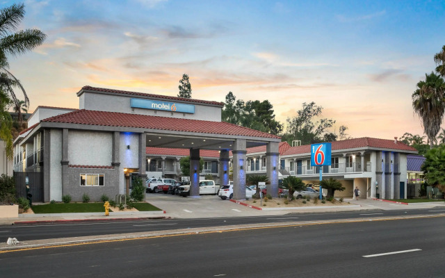 Motel 6 La Mesa, CA