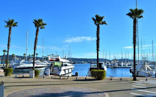 Appartement Cavalaire-sur-Mer, 2 pièces, 4 personnes - FR-1-226B-56