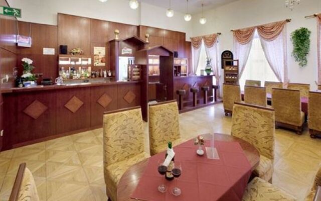 Schlosshotel Trest (Zamecký)