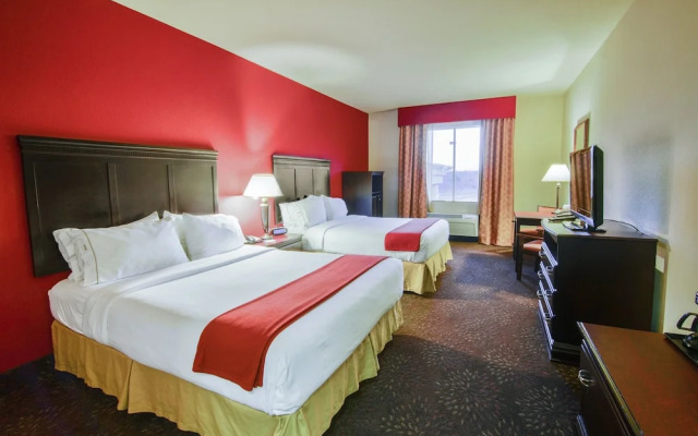 Holiday Inn Express Hotel Suites Terrell