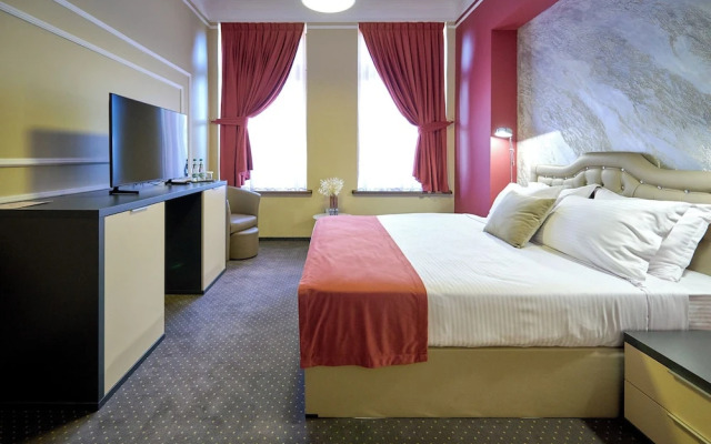 G Danube Boutique Hotel