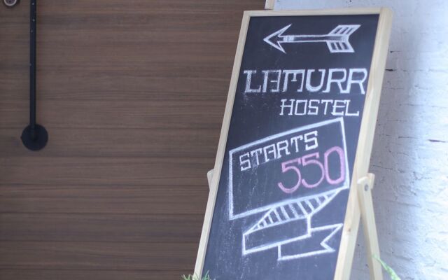 Lamurr Sukhumvit 41 - Hostel