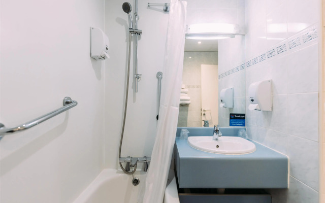 Travelodge Belfast Central
