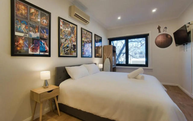 Dreamy Stays Accommodation - Private Rooms with Shared Bathrooms