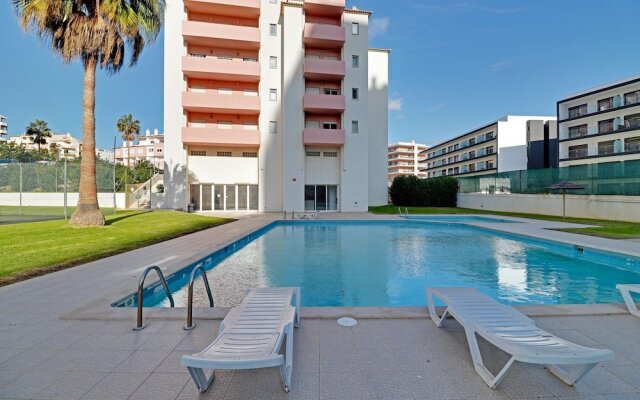 Praia DA Rocha Central With Pool by Homing