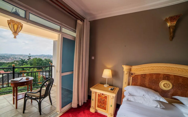 A'lure Hotel & Residences