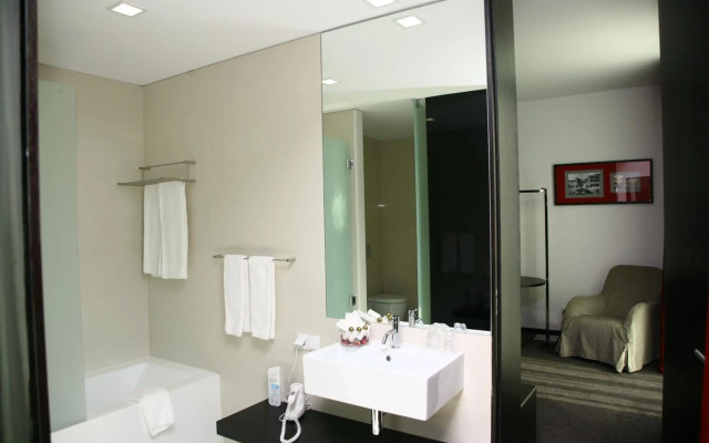 Axis Viana Business & SPA Hotel