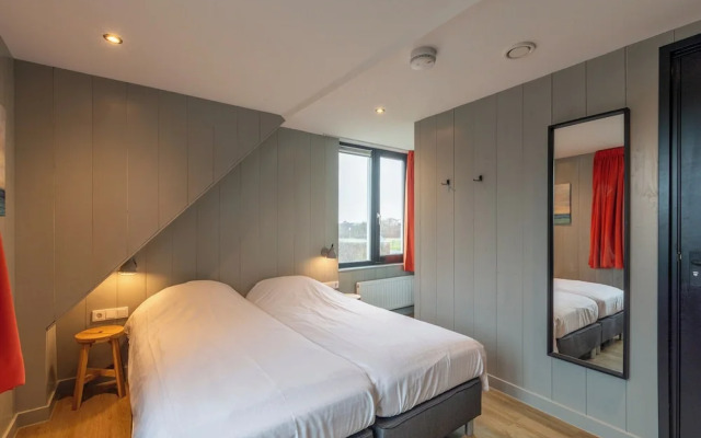 Spacious 22 Persons Holiday Home in Callantsoog