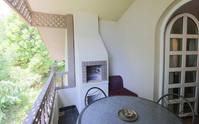 Serene House Surrounded by Nature in Beykoz