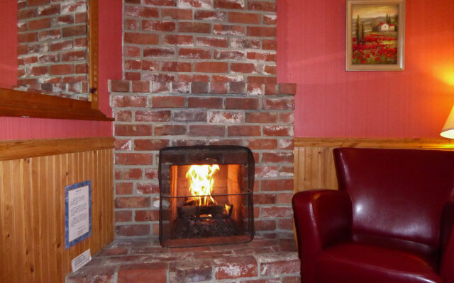 Carmel Fireplace Inn