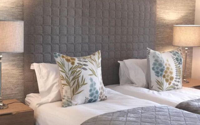 Winelands Golf Lodges